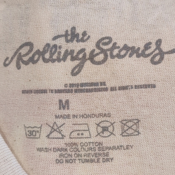 Nasty Gal The Rolling Stones 2014 Tour Short Sleeve Graphic Tee in Sand Medium - Picture 3 of 4